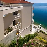 And Luxury Dream